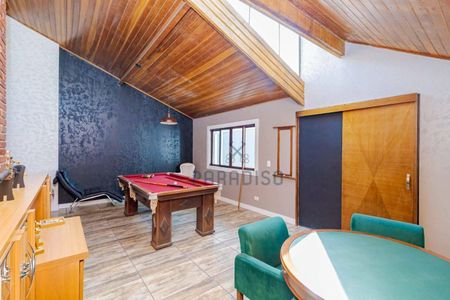 11_photo/94dce05399.7d44486df2fbe63f-ATLAS-2b4c5ca3-14d1-4f38-b5a9-62f1084d50ab.jpg de casa à venda com 3 quartos, 340m² em Santa Felicidade, Curitiba