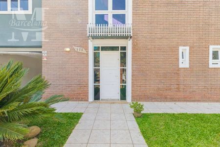 12_photo/94dce053a3.588d4a7fb74764b6-ATLAS-264de9cc-4ce0-40e0-a1ec-da8264b7cc2d.jpg de casa à venda com 3 quartos, 370m² em Santa Felicidade, Curitiba