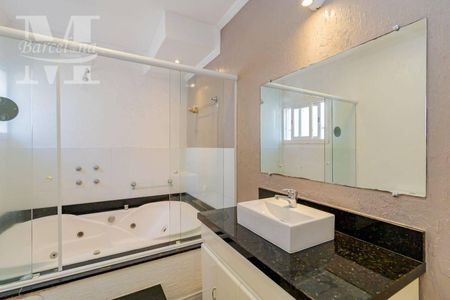 10_photo/94dce053a3.588d4a7fb74764b6-ATLAS-68ed7b68-20a9-43e1-a32f-deeafbe6b41c.jpg de casa à venda com 3 quartos, 370m² em Santa Felicidade, Curitiba