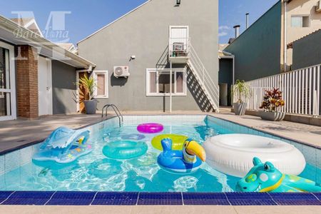 5_photo/94dce053a3.588d4a7fb74764b6-ATLAS-8111c2bf-48d9-450e-9526-21eda070e053.jpg de casa à venda com 3 quartos, 370m² em Santa Felicidade, Curitiba