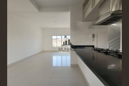 30_photo/94dce0544f.099fb420155bc167-ATLAS-d6aa7e31-c920-4e9f-9193-622a471e8d62.jpg de casa à venda com 3 quartos, 219m² em Santa Felicidade, Curitiba