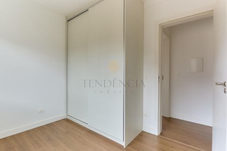 15_photo/94dce0544f.87a9bcce4b7f01c1-ATLAS-63aef9fe-bdcd-4327-9edb-e5b57ea8250e.jpg de casa à venda com 3 quartos, 185m² em Santa Felicidade, Curitiba