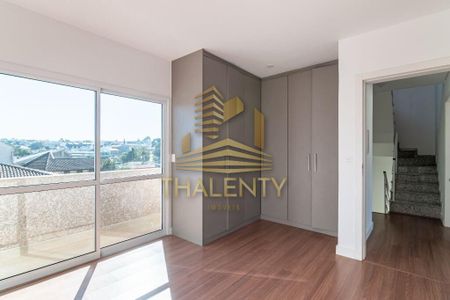 8_photo/94dce0544f.8f3f2a47dd94676f-ATLAS-5b71e8a5-ed35-4e82-815f-1753252d5c70.jpg de casa à venda com 3 quartos, 218m² em Santa Felicidade, Curitiba