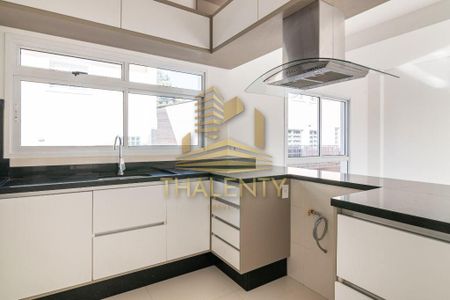 1_photo/94dce0544f.8f3f2a47dd94676f-ATLAS-7072a4c4-3e32-4e19-a028-c8d8a49f53fe.jpg de casa à venda com 3 quartos, 218m² em Santa Felicidade, Curitiba