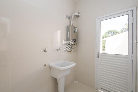 9_photo/94dce0544f.da625635bce32c95-ATLAS-28297c7c-91f4-4e7e-bcca-da349c37ab39.jpg de casa à venda com 3 quartos, 185m² em Santa Felicidade, Curitiba