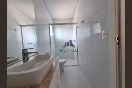 32_photo/94dce0544f.da625635bce32c95-ATLAS-41f8de38-2977-4cd4-8d13-9f232f327c74.jpg de casa à venda com 3 quartos, 219m² em Santa Felicidade, Curitiba
