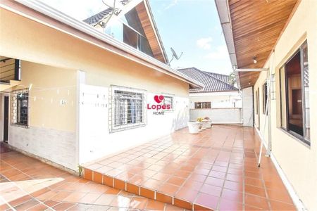 94_photo/94dce05617.2d257ce0050a8e83-ATLAS-d8b1be28-aed7-4722-8a75-6e3c02a08e7b.jpg de casa à venda com 3 quartos, 370m² em Santa Felicidade, Curitiba