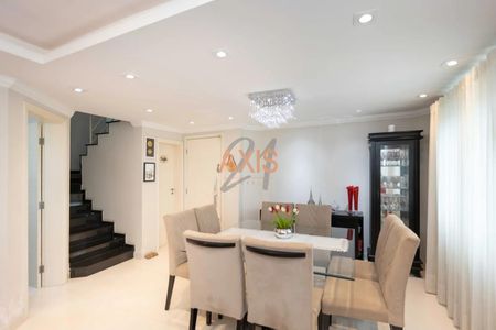 4_photo/94dce0567b.df2406aa61ba3211-ATLAS-f4dee4c3-a581-4db5-90d6-eae304b0ca3d.jpg de casa à venda com 3 quartos, 173m² em Santa Felicidade, Curitiba