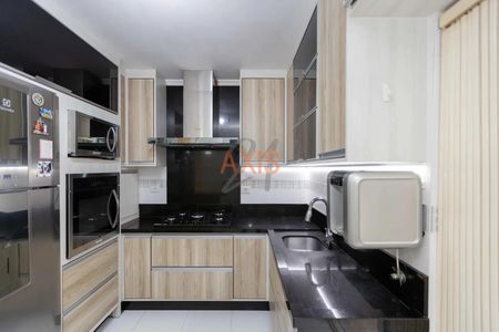 10_photo/94dce0567b.df2406aa61ba3211-ATLAS-f510a8a4-5af4-4f45-a7d0-3f939bda0e08.jpg de casa à venda com 3 quartos, 173m² em Santa Felicidade, Curitiba