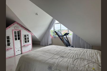 26_photo/94dce056dd.732b7fd8aaa5f07d-ATLAS-e22bafe5-9f93-4fcc-8250-dd7507dede75.jpg de casa à venda com 3 quartos, 228m² em Santa Felicidade, Curitiba