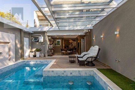 1_photo/94dce056dd.d06837d8061a24ea-ATLAS-e5254f82-4fda-4ef8-b504-2ea832792e48.jpg de casa à venda com 4 quartos, 228m² em Santa Felicidade, Curitiba