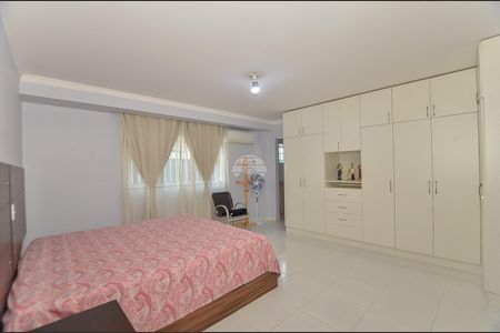 16_photo/94dce05791.50dcffd0bfa00027-ATLAS-ed37ae41-69a6-4409-8b0a-2512fbb9fcf0.jpg de casa à venda com 7 quartos, 375m² em Santa Felicidade, Curitiba