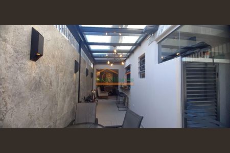 31_photo/94dce05805.7d44486df2fbe63f-ATLAS-429e9efc-9b2c-41ee-b91c-c2247f0b7564.jpg de casa à venda com 3 quartos, 163m² em Santa Felicidade, Curitiba