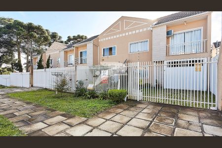 7_photo/94dce0583f.78fdd6e898b60efb-ATLAS-0a0428e0-1364-429d-964f-67f09cde99cf.jpg de casa à venda com 3 quartos, 90m² em Santa Felicidade, Curitiba