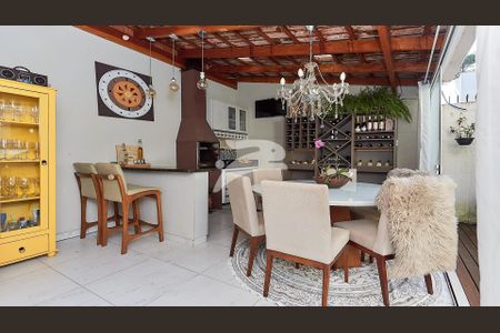 9_photo/94dce0583f.78fdd6e898b60efb-ATLAS-b67d5e8b-7335-49b9-ba4b-3f6c70024ec8.jpg de casa à venda com 3 quartos, 90m² em Santa Felicidade, Curitiba
