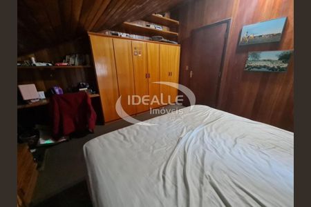 17_photo/94dce0584d.21b2fa202967d017-ATLAS-4f3abadc-8ca2-40de-b261-135fda2ddf36.jpg de casa à venda com 4 quartos, 164m² em Santa Felicidade, Curitiba