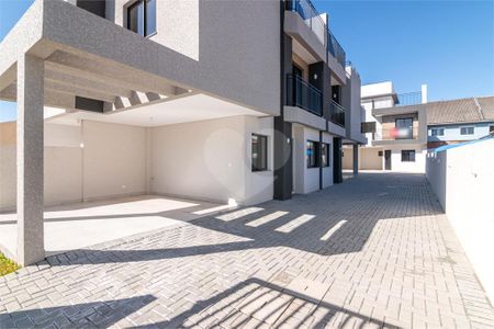 29_photo/94dce05893.ceff8192393c33de-ATLAS-0f65c0e9-bf3f-477b-952a-842e4f2f1a31.jpg de casa à venda com 3 quartos, 126m² em Santa Felicidade, Curitiba