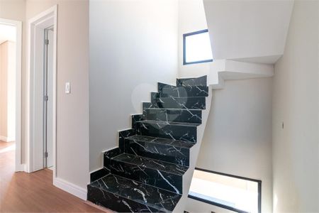 42_photo/94dce05893.ceff8192393c33de-ATLAS-5e78b2a5-b9f4-4790-ab3f-d3cc5a9fffef.jpg de casa à venda com 3 quartos, 126m² em Santa Felicidade, Curitiba