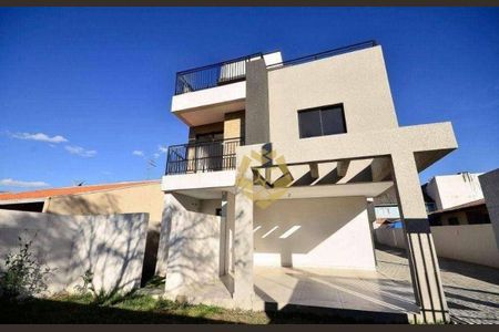 4_photo/94dce0589f.2f15d505e37c7ac5-ATLAS-341adbbd-722e-4508-92d9-80a64e27d8b7.jpg de casa à venda com 3 quartos, 160m² em Santa Felicidade, Curitiba