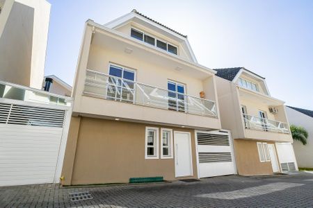 12_photo/94dce058d9.0ff36cb14f4d80ac-ATLAS-8e54d4e8-a109-4840-b47b-033a264759fd.jpg de casa à venda com 3 quartos, 159m² em Santa Felicidade, Curitiba