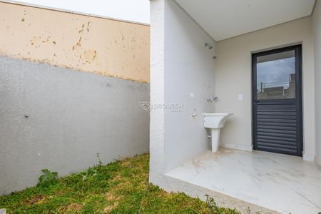 12_photo/94dce0591f.3d0273f3990126dc-ATLAS-0f4107f5-2fc8-4549-af56-e44a3d6cf7fe.jpg de casa à venda com 3 quartos, 126m² em Santa Felicidade, Curitiba