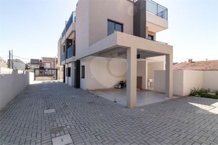 5_photo/94dce0591f.671b3960e7484b54-ATLAS-e449bf8d-ef92-424c-a5e6-1f299ee41dcf.jpg de casa à venda com 3 quartos, 127m² em Santa Felicidade, Curitiba