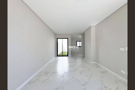 9_photo/94dce0591f.e7fcfd9e20c9f803-ATLAS-bf1b3c0a-2491-4181-b277-beeb19f7155f.jpg de casa à venda com 3 quartos, 130m² em Santa Felicidade, Curitiba