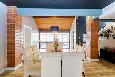 8_photo/94dce05955.ceff8192393c33de-ATLAS-31daa512-92cd-4e86-8028-1081ae534c02.jpg de casa à venda com 3 quartos, 370m² em Santa Felicidade, Curitiba