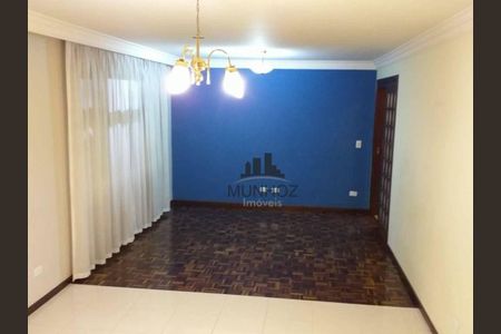 11_photo/94dce059a3.08f922be3a726ba4-ATLAS-872a39d2-109f-4f4d-942e-41345193f672.jpg de casa à venda com 4 quartos, 250m² em Santa Felicidade, Curitiba