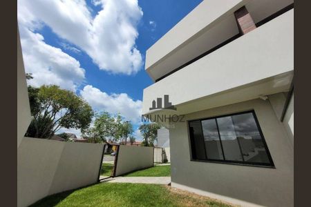 3_photo/94dce059b9.c1ba5f2482e61a9d-ATLAS-8381a1f2-1769-4bbc-a512-37f8fc189035.jpg de casa à venda com 3 quartos, 148m² em Santa Felicidade, Curitiba