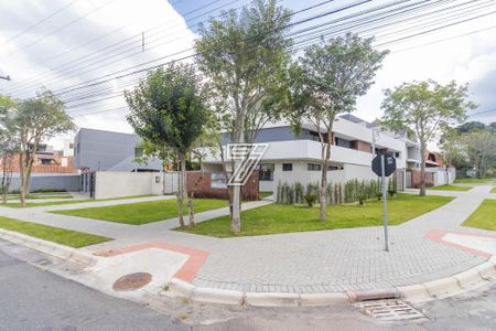 6_photo/94dce059b9.ecf0d48b3aff8a57-ATLAS-ee6a93f4-d375-4b17-adc6-89a8ec7806b5.jpg de casa à venda com 3 quartos, 222m² em Santa Felicidade, Curitiba