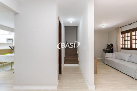 8_photo/94dce059d3.94f9574ec26e2eeb-ATLAS-05e8d939-92b3-4183-b7e8-d682b2581021.jpg de casa à venda com 3 quartos, 130m² em Santa Felicidade, Curitiba