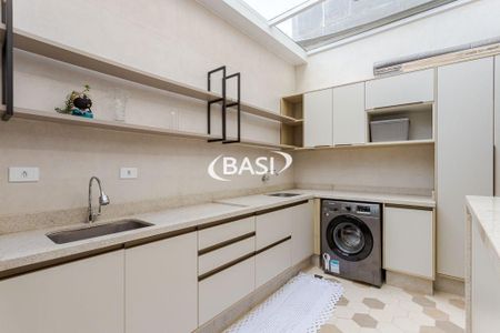 21_photo/94dce059d3.94f9574ec26e2eeb-ATLAS-0a6dcf7f-ba87-4e2c-a17f-5e2dbb11c9cc.jpg de casa à venda com 3 quartos, 130m² em Santa Felicidade, Curitiba