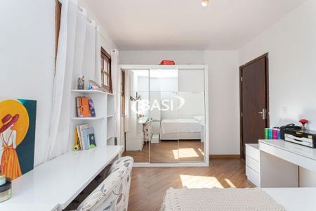 27_photo/94dce059d3.94f9574ec26e2eeb-ATLAS-32dbf852-0a08-4167-af48-189cd0fccd0d.jpg de casa à venda com 3 quartos, 130m² em Santa Felicidade, Curitiba