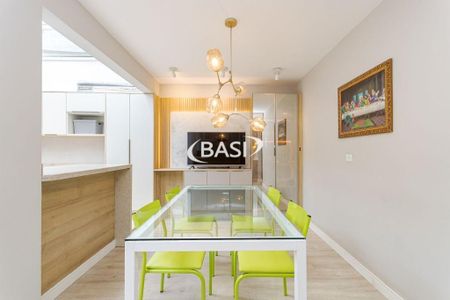 16_photo/94dce059d3.94f9574ec26e2eeb-ATLAS-7720360c-b8d3-4df5-b832-6f29b899ecf8.jpg de casa à venda com 3 quartos, 130m² em Santa Felicidade, Curitiba