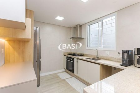 11_photo/94dce059d3.94f9574ec26e2eeb-ATLAS-8a2954db-eeaf-4807-9084-44525e52bd87.jpg de casa à venda com 3 quartos, 130m² em Santa Felicidade, Curitiba