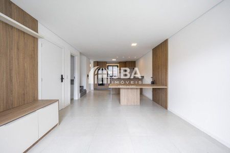 10_photo/94dce05af7.826aa08d214c4ef3-ATLAS-c2010438-b366-468f-ae0f-e3dceb325edf.jpg de casa à venda com 0 quarto, 139m² em Santa Felicidade, Curitiba