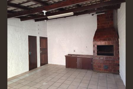 10_photo/94dce05b47.bae9bb342cbbd25b-ATLAS-7ad6be55-a6d0-4f01-9ffd-40df4b519f06.jpg de casa para alugar com 3 quartos, 140m² em Santa Felicidade, Curitiba