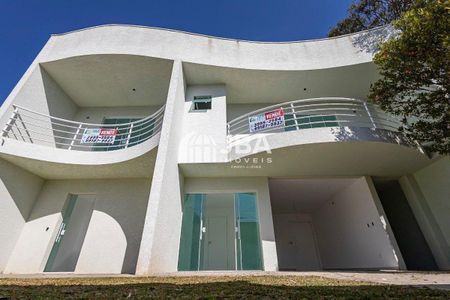 3_photo/94dce05bcd.3dea3cab82053bf3-ATLAS-1f98d6b9-2d6b-4a96-add4-66c85755d4dc.jpg de casa à venda com 4 quartos, 277m² em Santa Felicidade, Curitiba