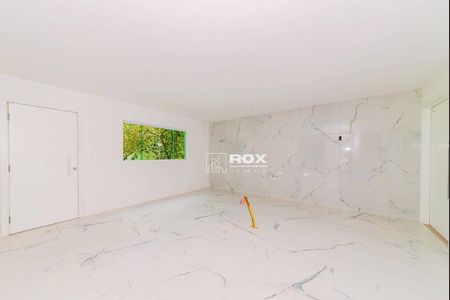 2_photo/94dce05bcd.3dea3cab82053bf3-ATLAS-425f5a9a-5b5a-4cea-b39a-b0aa82a2b9fc.jpg de casa à venda com 5 quartos, 280m² em Santa Felicidade, Curitiba