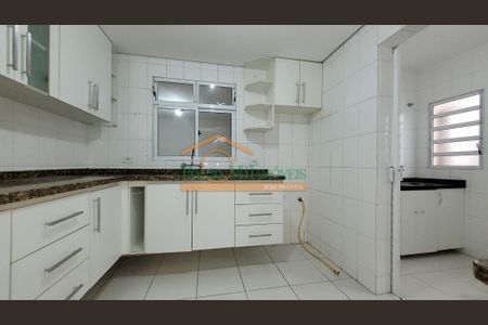 13_photo/94dce05c79.ff2ffb5f7173a7bf-ATLAS-d7ded0f6-44ae-486d-b96a-45dd3fa235e3.jpg de casa para alugar com 4 quartos, 175m² em Santa Felicidade, Curitiba