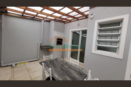 36_photo/94dce05c79.ff2ffb5f7173a7bf-ATLAS-f5ba2e8a-7e98-4801-a136-aaf0898ae9ab.jpg de casa para alugar com 4 quartos, 175m² em Santa Felicidade, Curitiba