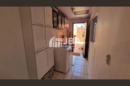 8_photo/94dce05e55.f861ecc718bdcbd7-ATLAS-59b6bab0-9a1f-4563-a144-310c3f1962aa.jpg de casa à venda com 3 quartos, 110m² em Santa Felicidade, Curitiba