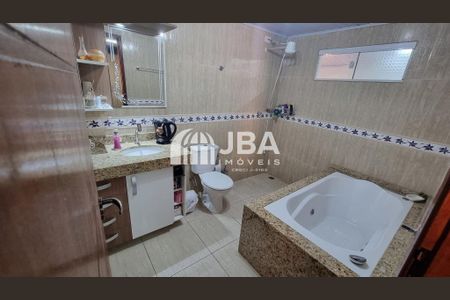 11_photo/94dce05e55.f861ecc718bdcbd7-ATLAS-7b4b19a2-e7d1-485f-8042-be6bfaee0b83.jpg de casa à venda com 3 quartos, 110m² em Santa Felicidade, Curitiba