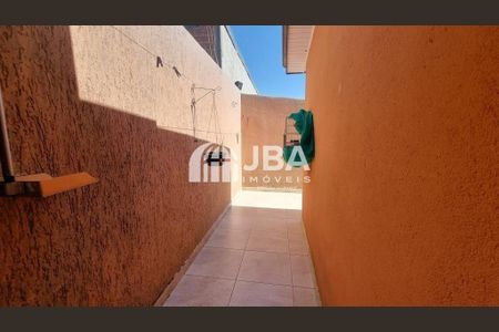 7_photo/94dce05e55.f861ecc718bdcbd7-ATLAS-83096f22-e659-44fe-8ce2-c374dc7e3b01.jpg de casa à venda com 3 quartos, 110m² em Santa Felicidade, Curitiba