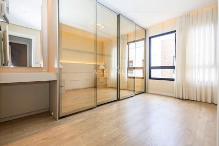 9_photo/94dce05ed3.a15f321e408d66f6-ATLAS-85d4c4cf-415c-4a1b-8fc9-4b40e8d41c94.jpg de casa de condomínio à venda com 3 quartos, 116m² em Santa Felicidade, Curitiba