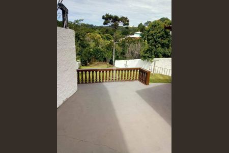 2_photo/94dce0d633.9d8fed69801cdea0-ATLAS-0ce2457c-e719-4b0d-8062-070b017fcb0d.jpg de casa à venda com 3 quartos, 103m² em Pilarzinho, Curitiba