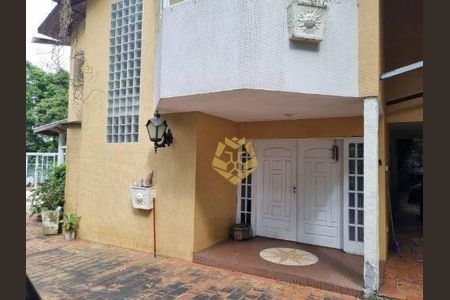 9_photo/94dce0d79b.aa63242a36834ddc-ATLAS-134e9ee8-4341-4106-a7b6-c8e851c078ed.jpg de casa à venda com 4 quartos, 315m² em Pilarzinho, Curitiba