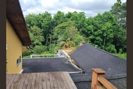 7_photo/94dce0d79b.aa63242a36834ddc-ATLAS-28c8bc0a-3c45-4af0-baee-22b7073018f2.jpg de casa à venda com 4 quartos, 315m² em Pilarzinho, Curitiba