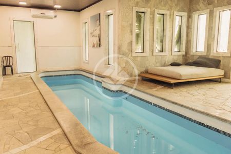 7_photo/94dce0f08f.e70fa8406114d9b6-ATLAS-a676d7d9-b519-40eb-9041-1bd9d8e821ea.jpg de casa à venda com 4 quartos, 2350m² em Santa Felicidade, Curitiba